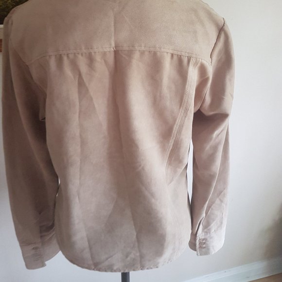 Women's blouse - Picture 7 of 10